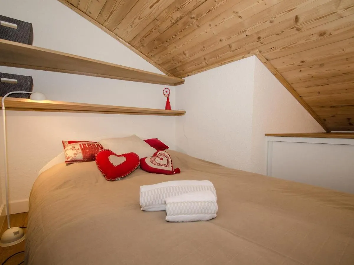 Appartement Cosy Avec Balcon Et Wifi A Chamonix - Fr-1-343-203